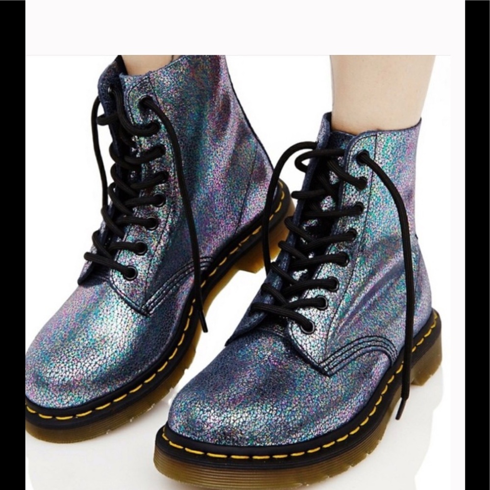 DR. MARTENS DELANEY IRIDESCENT BLING BOOTS 5 NEW
